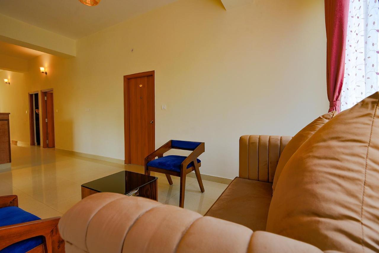 Fabhotel Gr Lake View - Btm Layout Bangalore Exterior foto